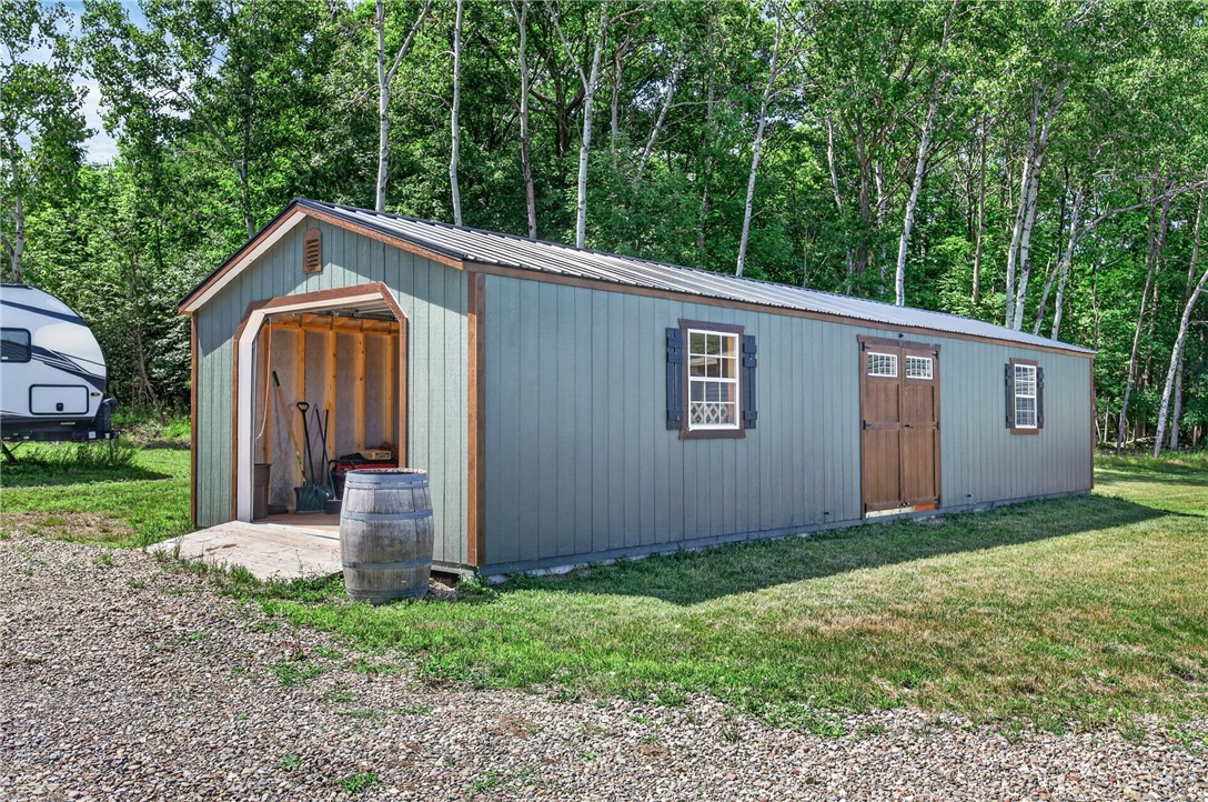 9286 Keuka Highland Road Wayne, NY 14840 - Photo 36 of 48 Garage