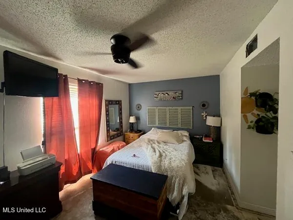 $93,000 | 1550 East 2nd Street, Unit 91, Pass Christian, MS 39571