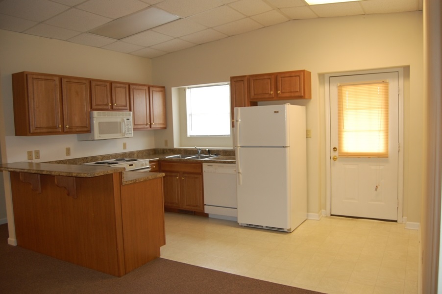 5216 West Keller Road Muncie, IN 47304 - Photo 12 of 18