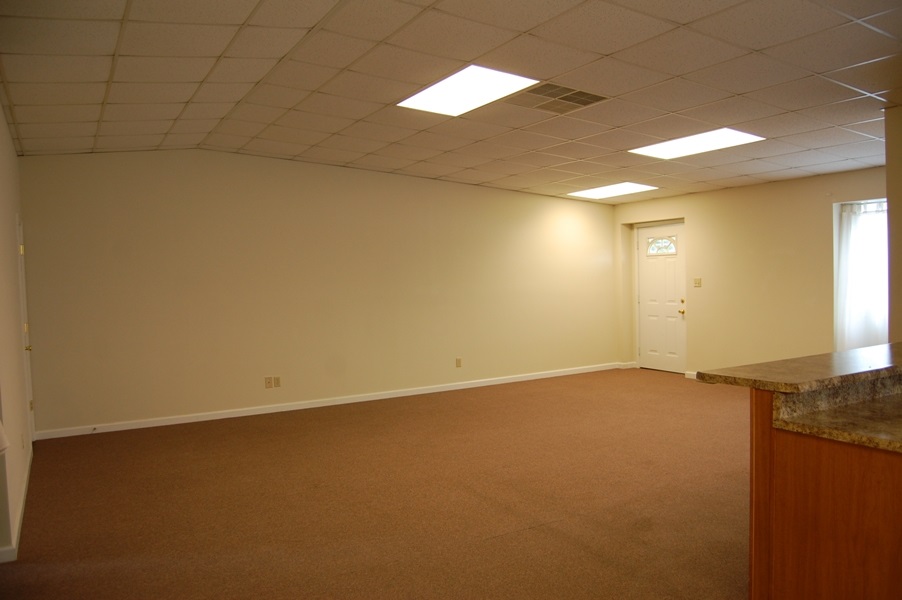 5216 West Keller Road Muncie, IN 47304 - Photo 13 of 18