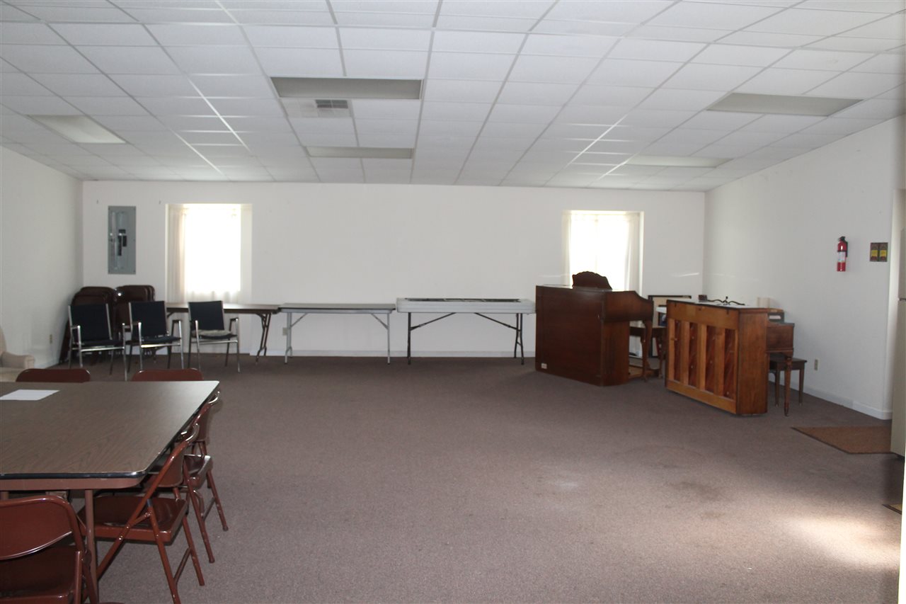 5216 West Keller Road Muncie, IN 47304 - Photo 5 of 18