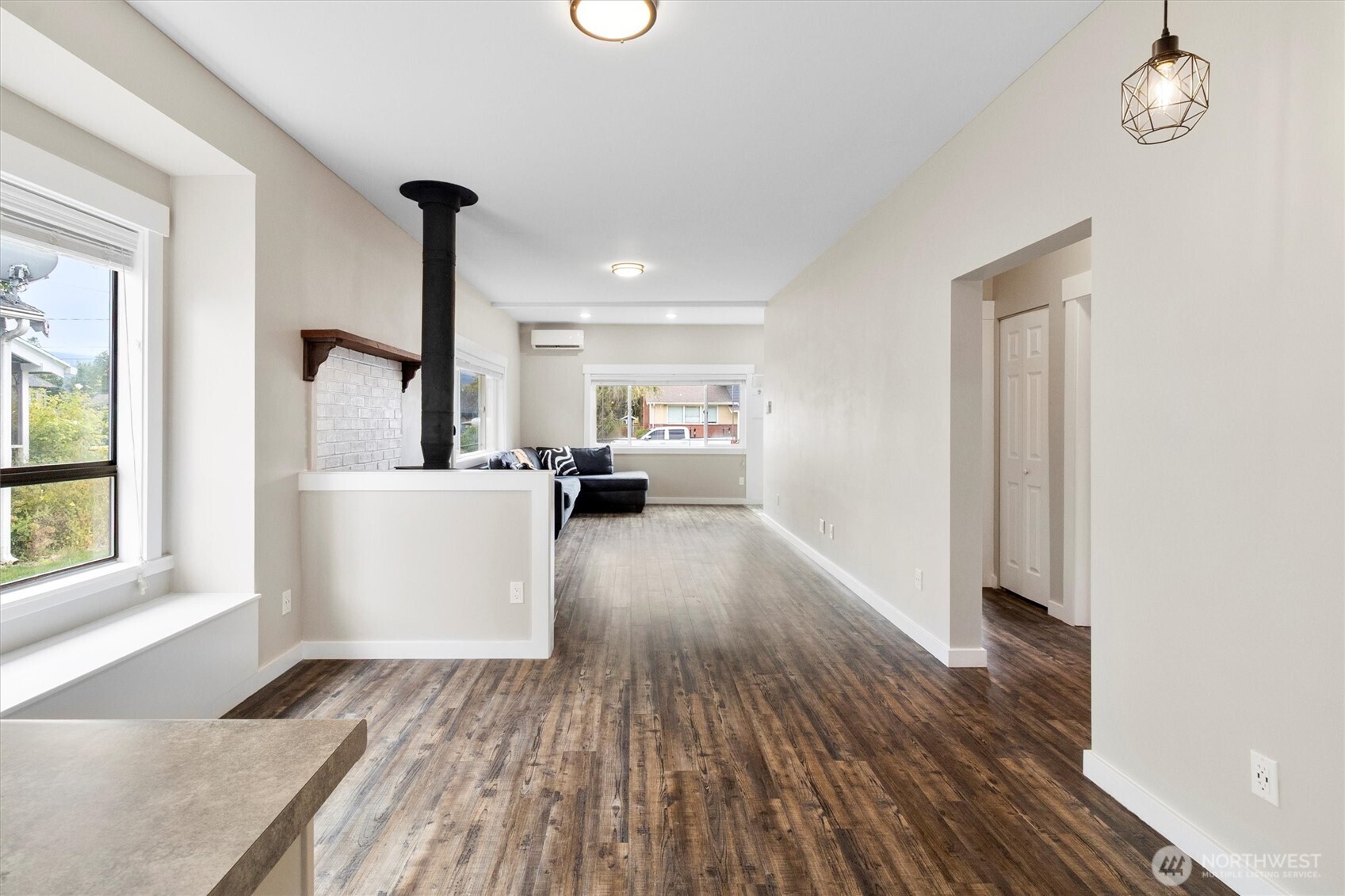310 Second Street Sumas, WA 98295 - Photo 14 of 28 a view of living room with furniture and window