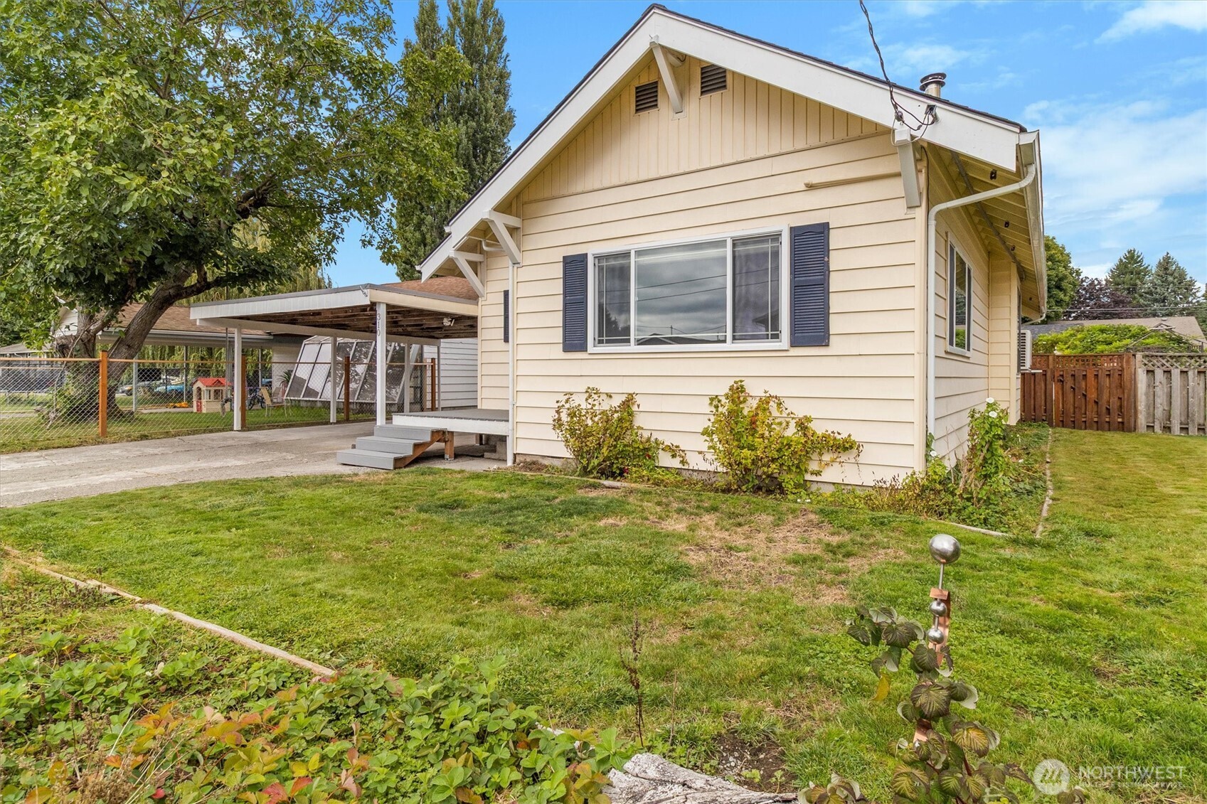 310 Second Street Sumas, WA 98295 - Photo 24 of 28