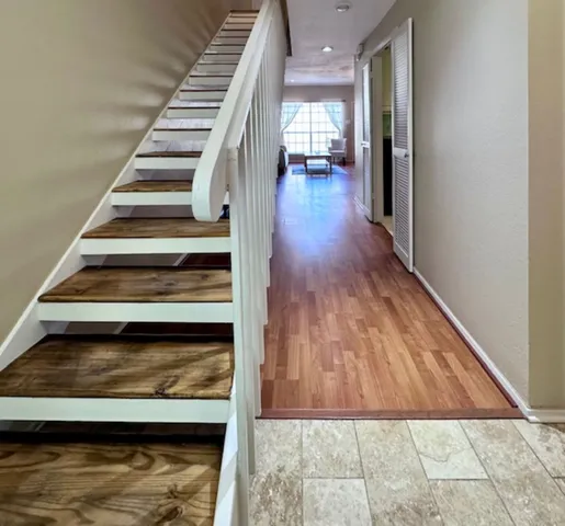 $2,000 | 2228 South Piney Point Road, Unit 109, Houston, TX 77063