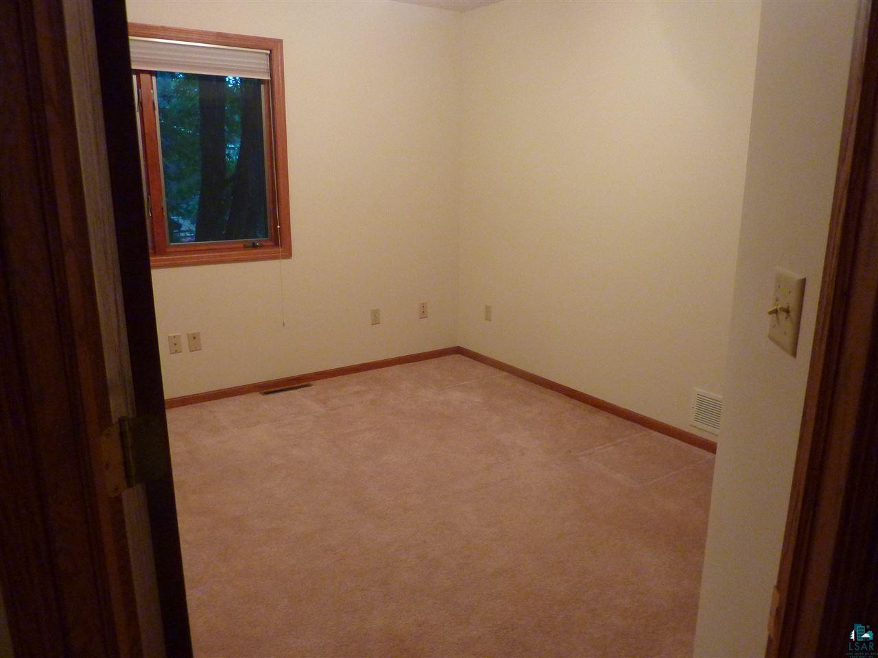 1387 Lawrence Road Cloquet, MN 55720 - Photo 4 of 23 Gallery Image 4