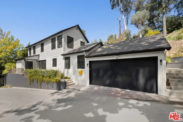 $12,500 | 5733 Valley Oak Drive, Los Angeles, CA 90068