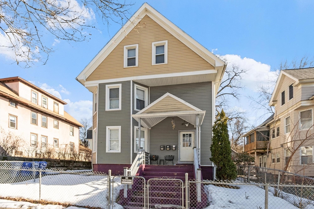 29 Leete Street Springfield, MA 01108 - Photo 2 of 38