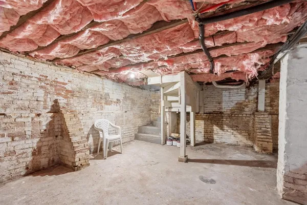 $499,000 | 29 Leete Street, Springfield, MA 01108