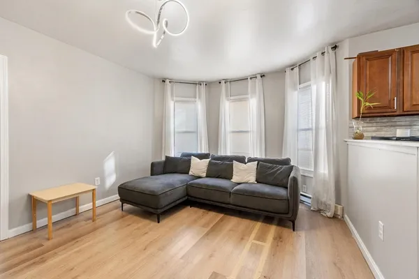 $499,000 | 29 Leete Street, Springfield, MA 01108