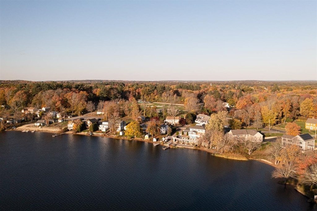 39 Millville Road Mendon, MA 01756 - Photo 7 of 42 Gallery Image 7