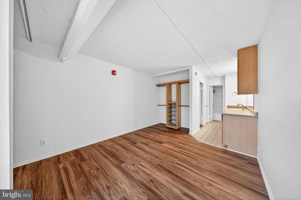 $1,690 | 60 South Van Dorn Street, Unit 413, Alexandria, VA 22304