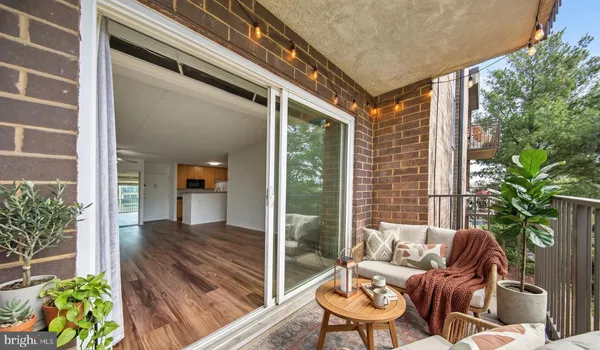 $1,690 | 60 South Van Dorn Street, Unit 413, Alexandria, VA 22304