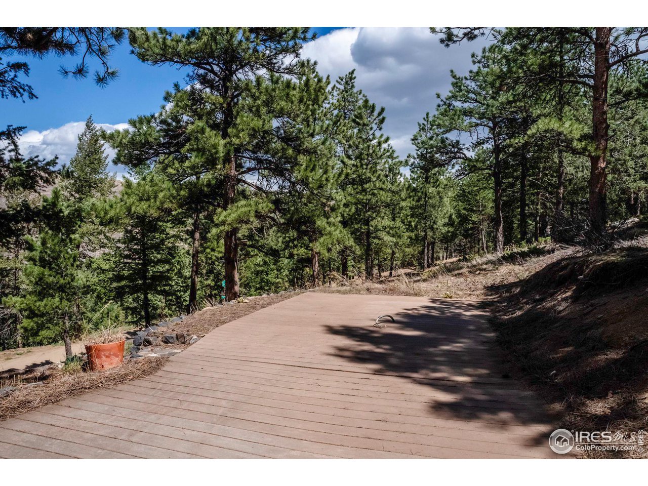 162 Alaska Road Boulder, CO 80302 - Photo 31 of 31 a view of outdoor space and yard