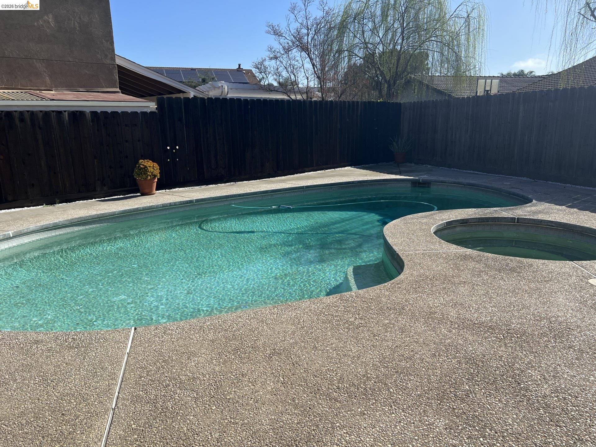 3816 Teek Court Ceres, CA 95307 - Photo 19 of 21 a backyard of a house