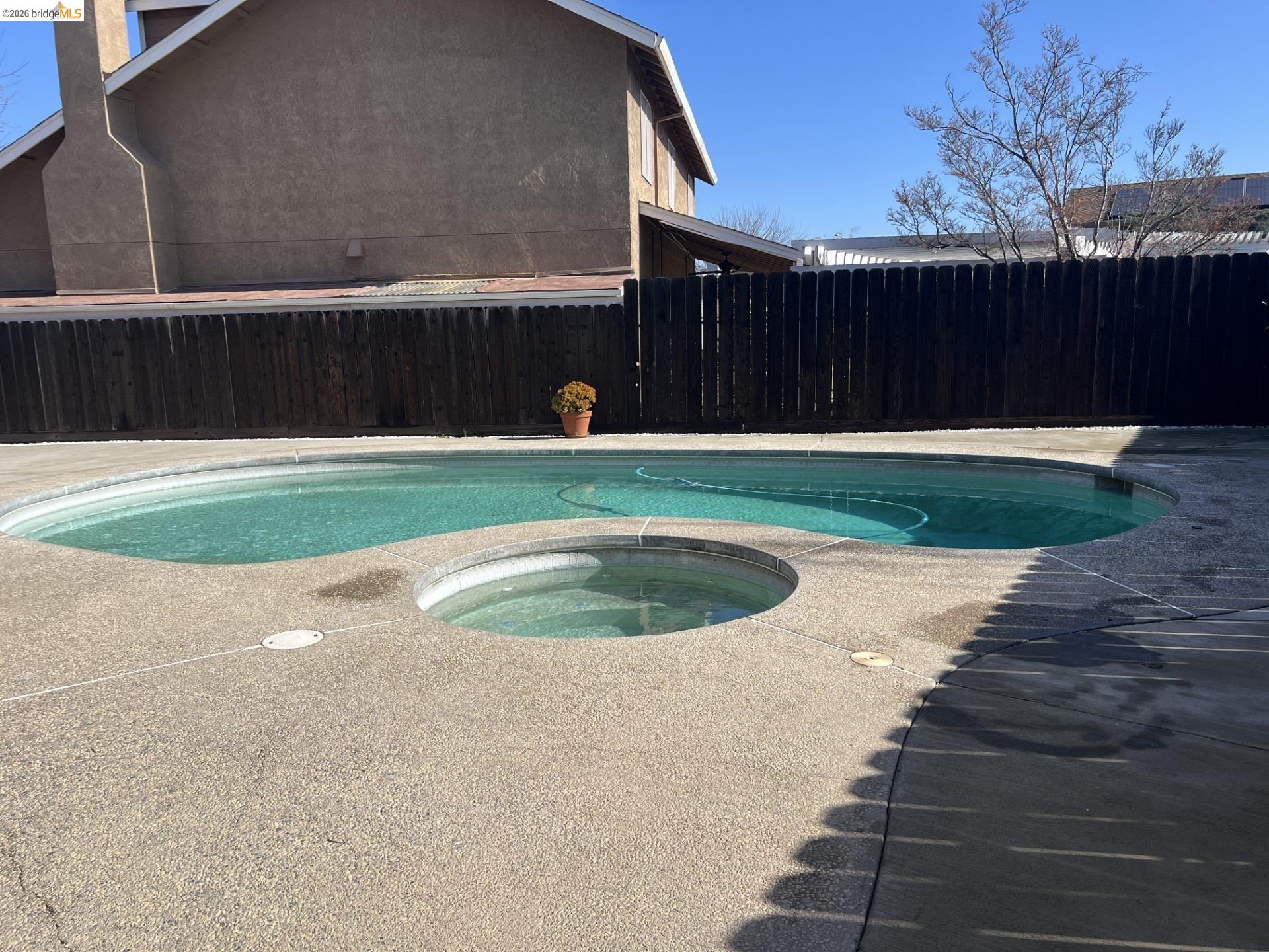 3816 Teek Court Ceres, CA 95307 - Photo 20 of 21 a view of a backyard