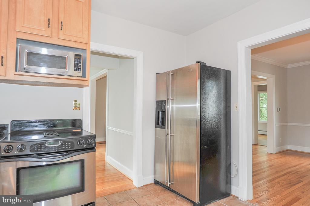 801 West Braddock Road Alexandria, VA 22302 - Photo 13 of 30 Kitchen