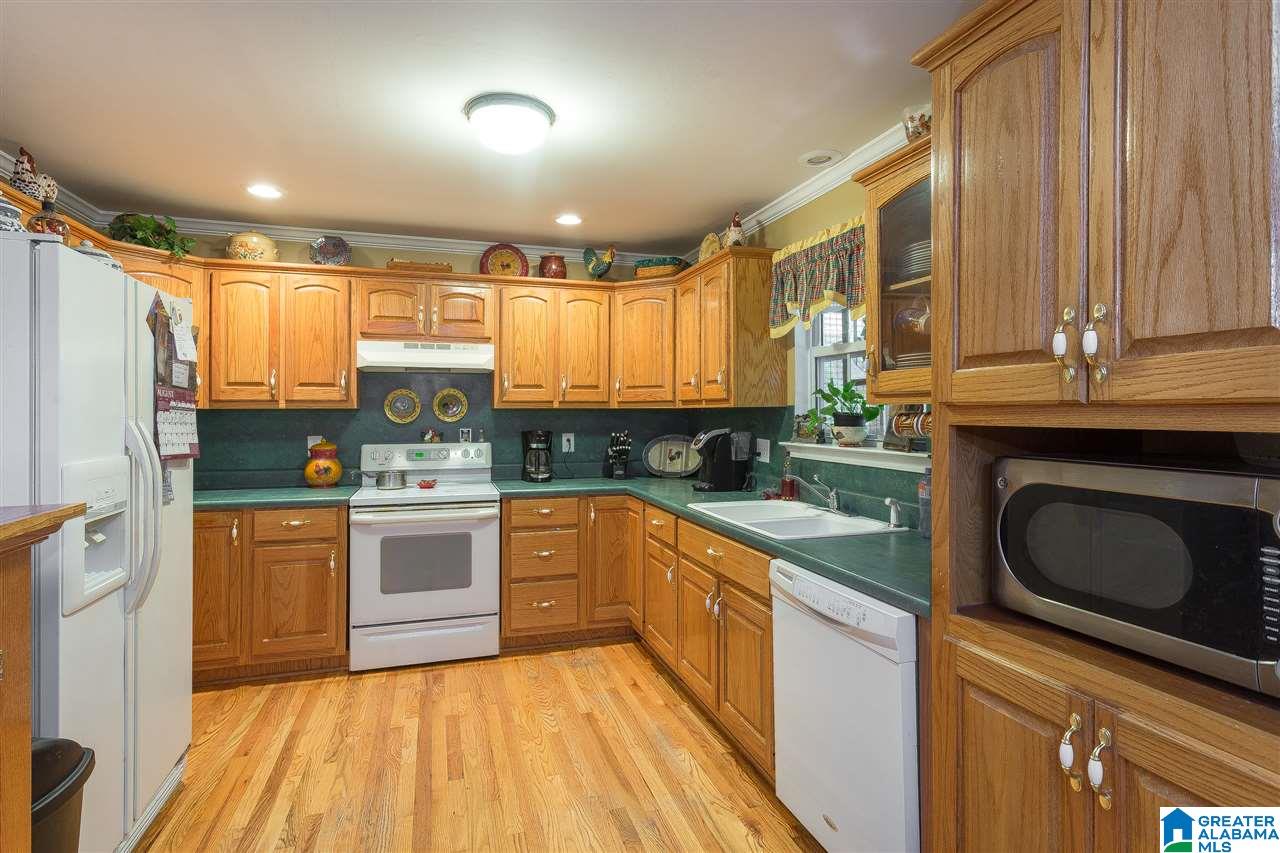59 Lakeview Drive Oneonta, AL 35121 - Photo 12 of 49