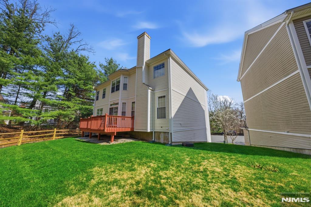 1 Skytop Ridge Oakland, NJ 07436 - Photo 36 of 43