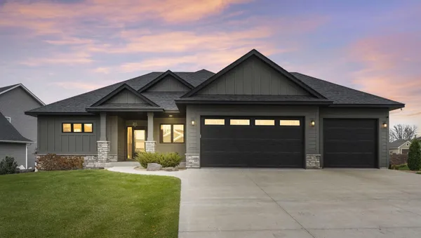 $625,000 | 603 Eastland Avenue Southeast, New Prague, MN 56071