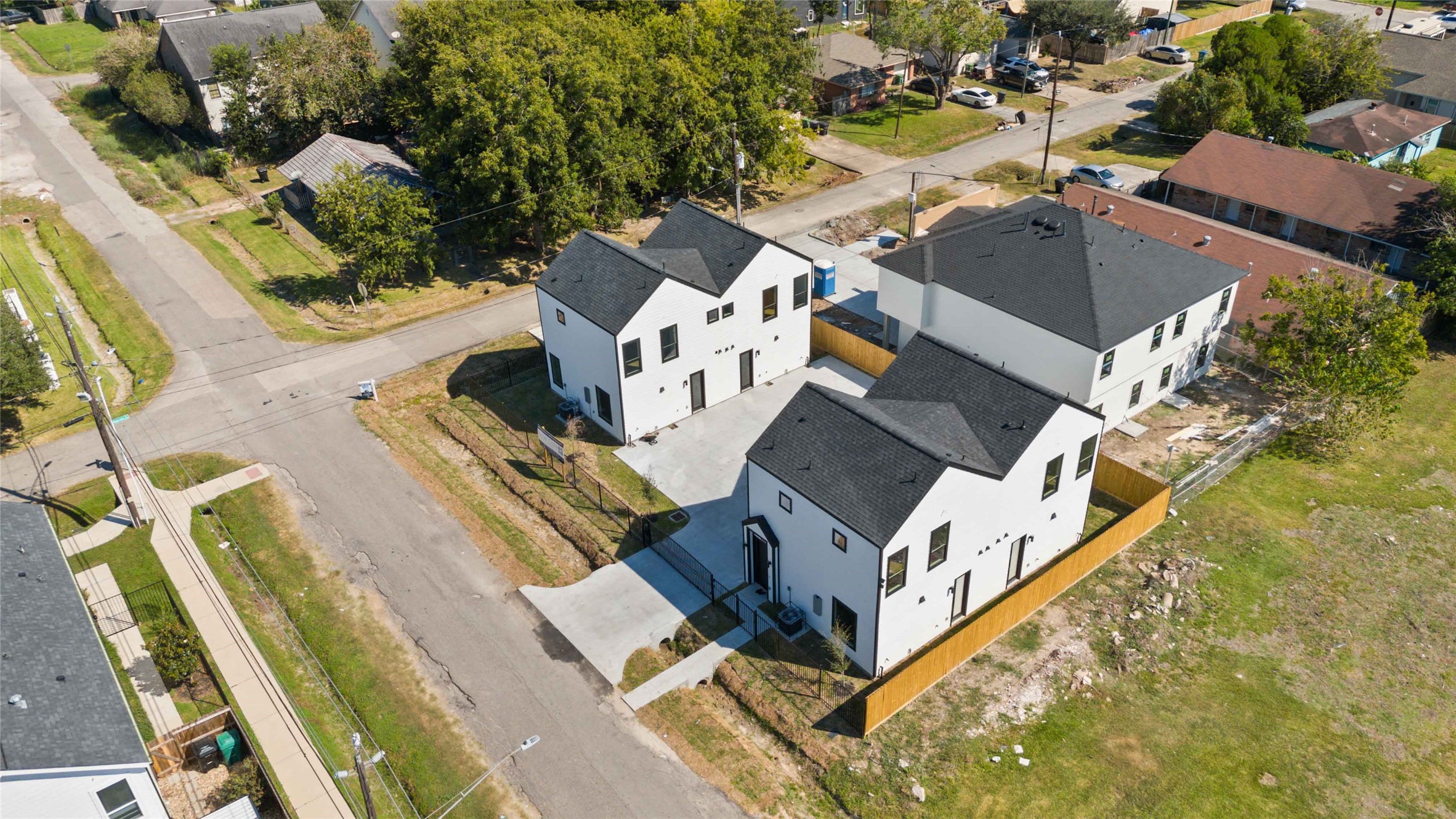 4202 Kewanee Street, Unit B Houston, TX 77051 - Photo 38 of 47 an aerial view of residential houses with outdoor space