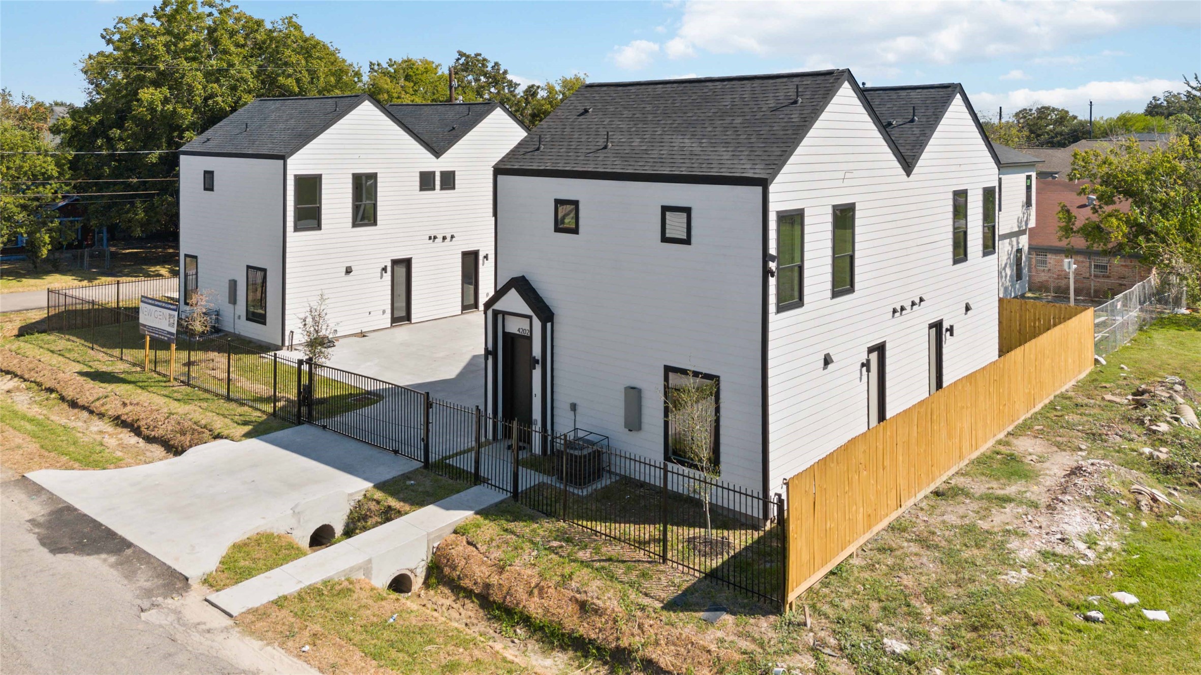 4202 Kewanee Street, Unit B Houston, TX 77051 - Photo 39 of 47 a view of a house with backyard