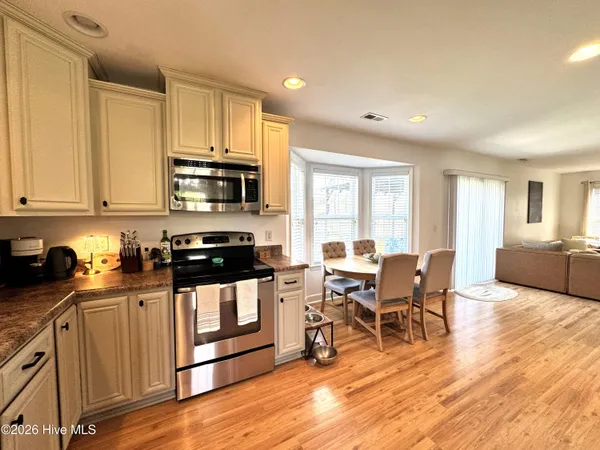 $2,500 | 418 Amaryllis Lane, Holly Ridge, NC 28445