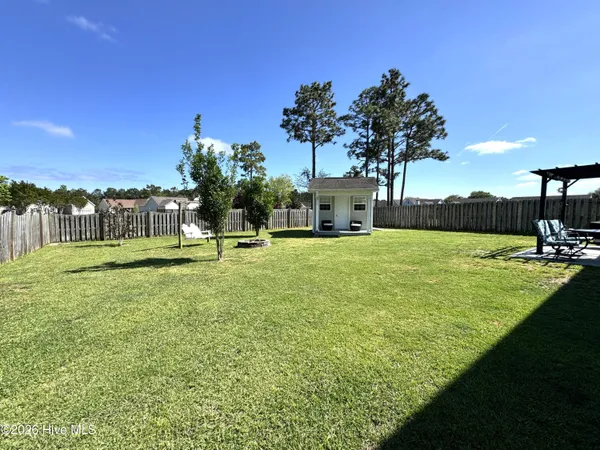 $2,500 | 418 Amaryllis Lane, Holly Ridge, NC 28445