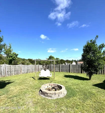 $2,500 | 418 Amaryllis Lane, Holly Ridge, NC 28445