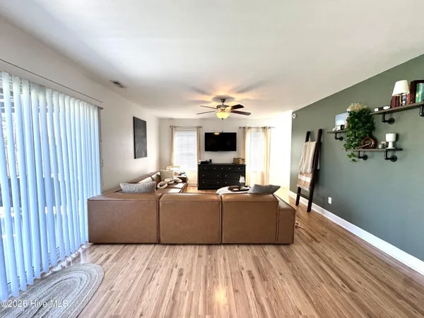 $2,500 | 418 Amaryllis Lane, Holly Ridge, NC 28445
