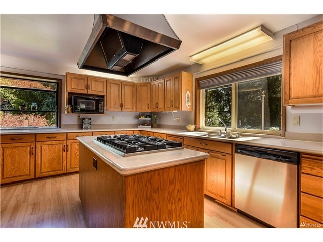 7800 Parker Road Sedro-Woolley, WA 98284 - Photo 8 of 25 Gallery Image 8