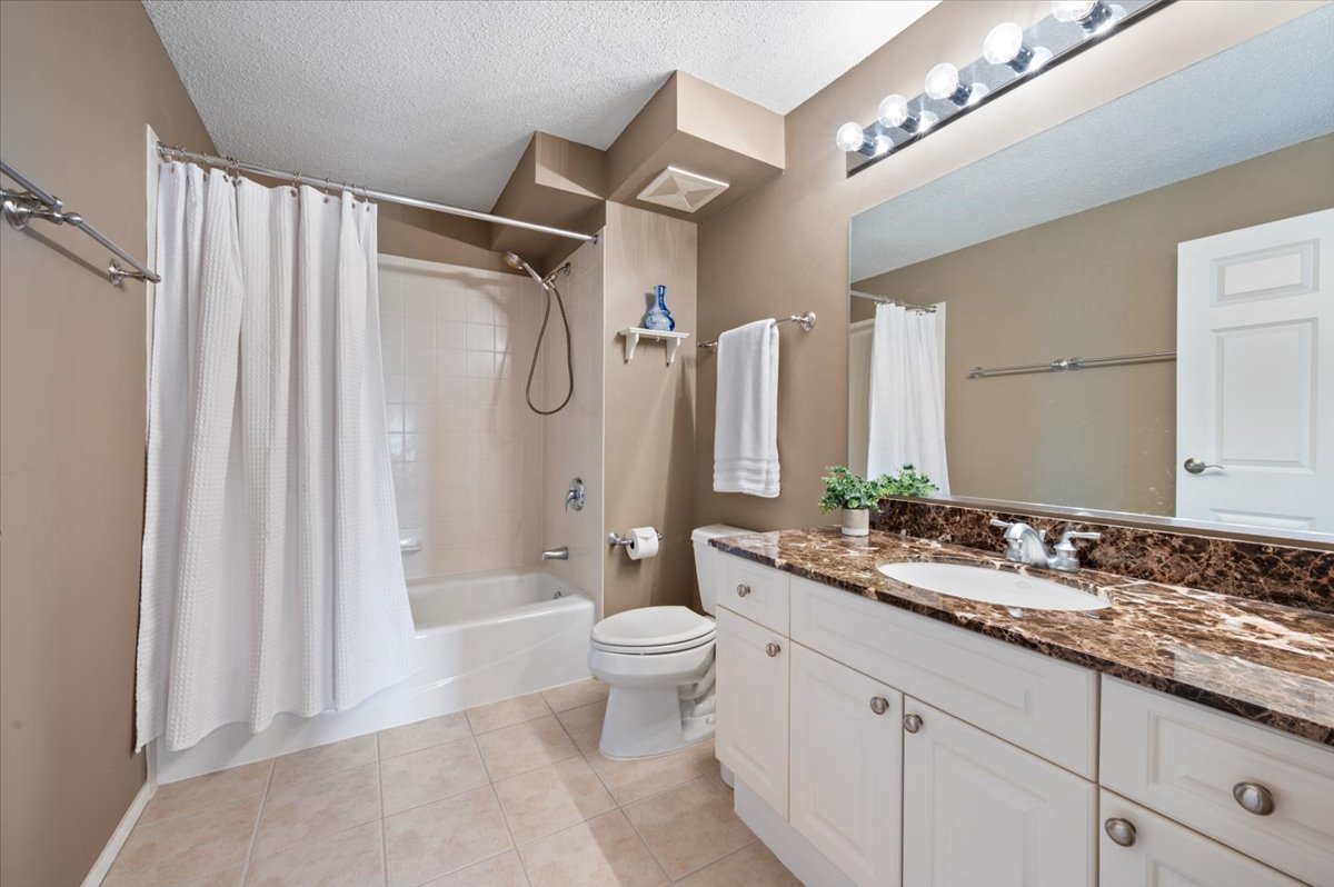 800 Elgin Road Evanston, IL 60201 - Photo 17 of 20