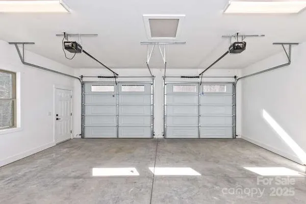 a view of a garage