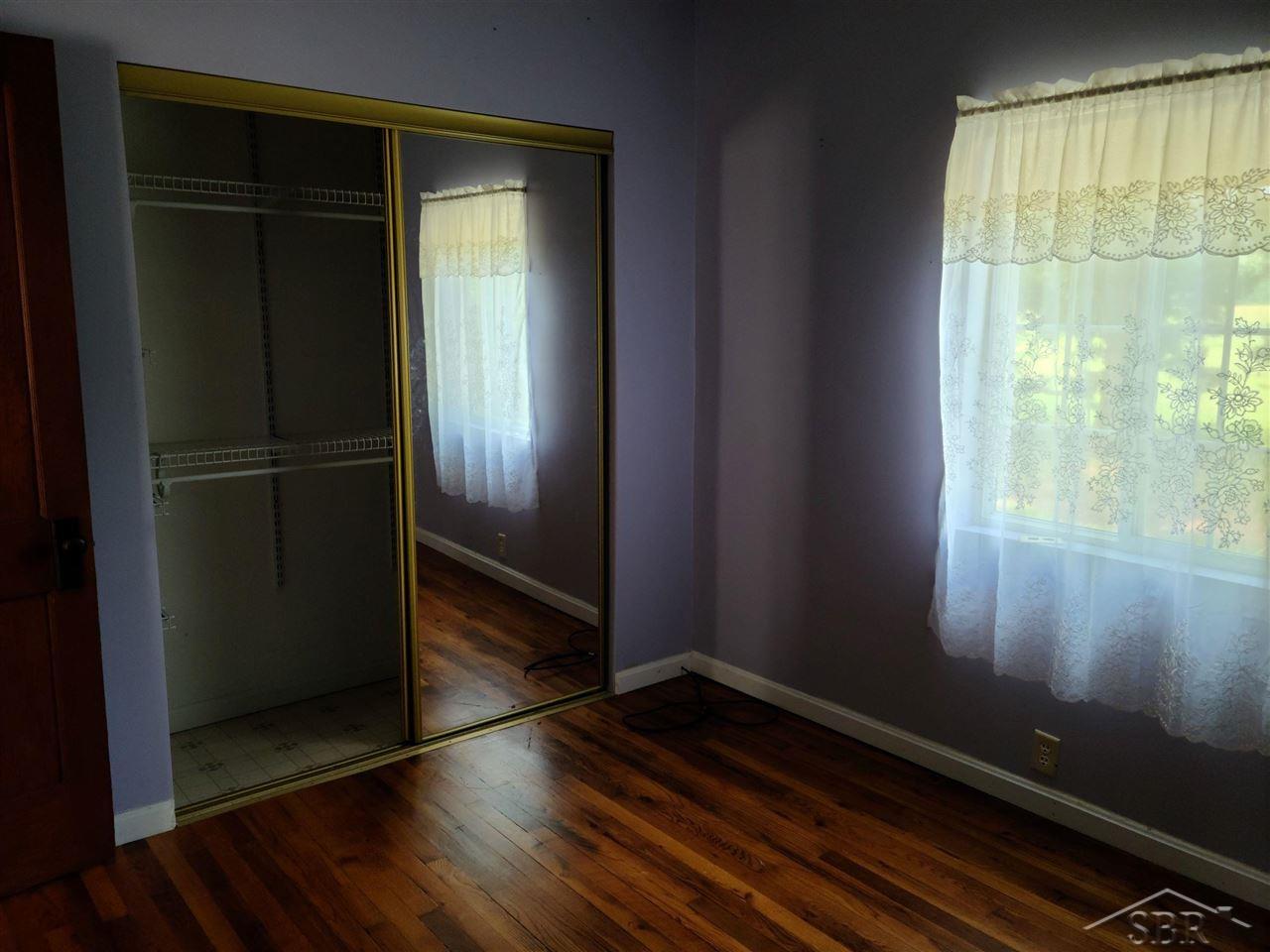 13710 Litchfield Road Montrose, MI 48457 - Photo 13 of 20 Bedroom Closet Organizer