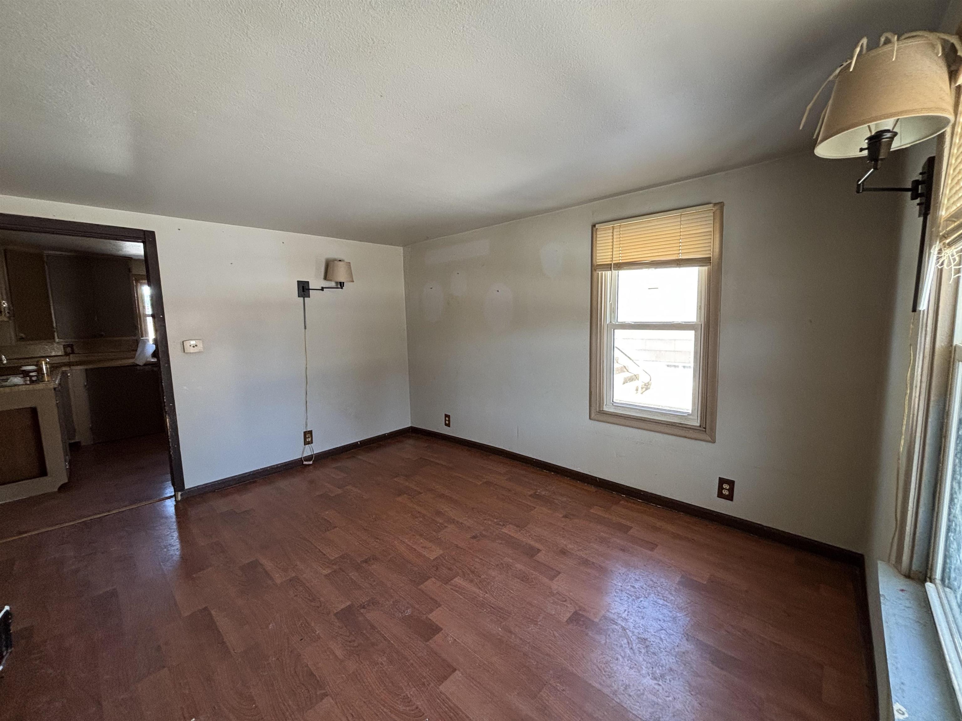 915 South Outagamie Street Appleton, WI 54914 - Photo 3 of 11