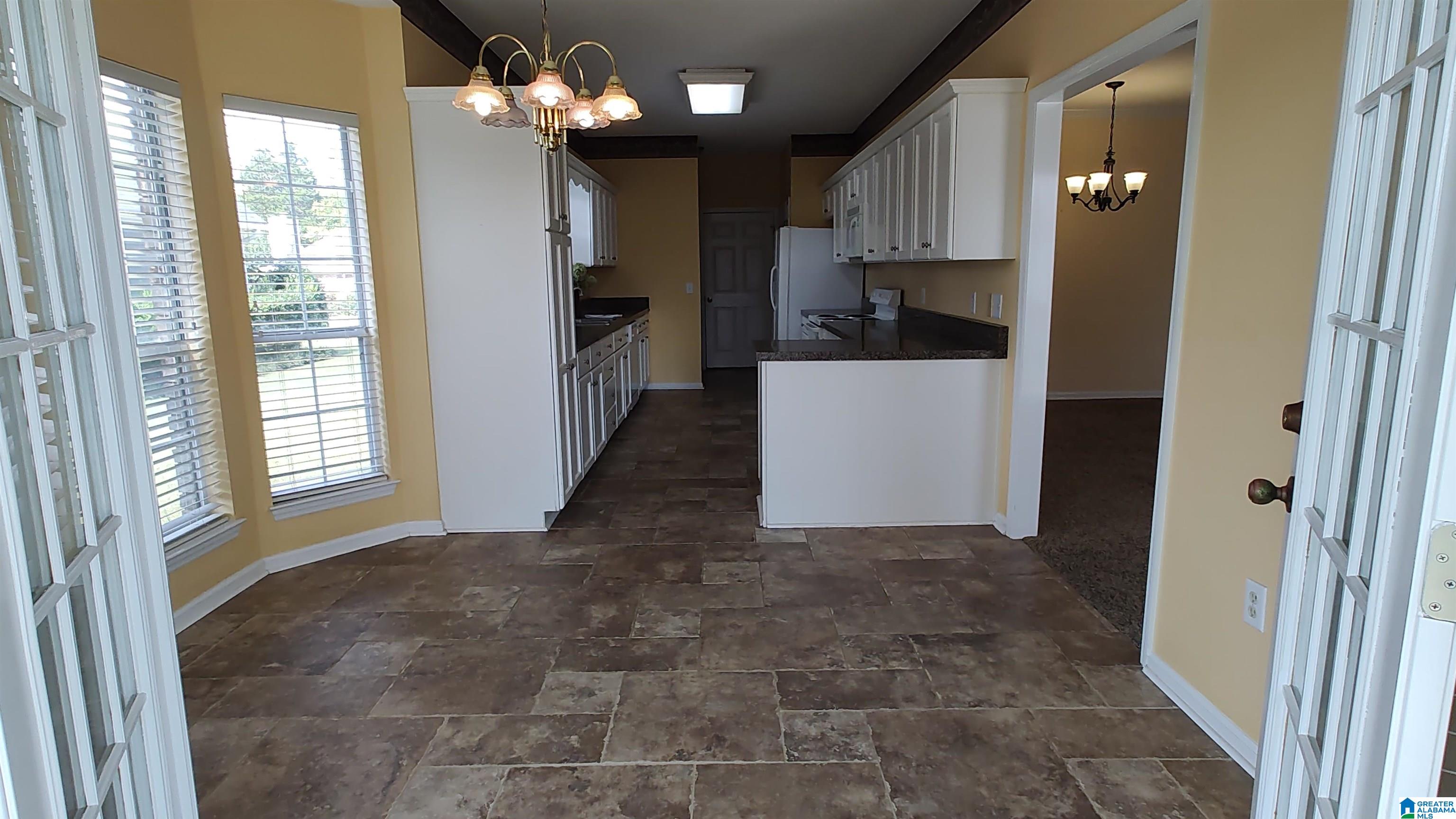 8549 Covington Way Leeds, AL 35094 - Photo 22 of 37