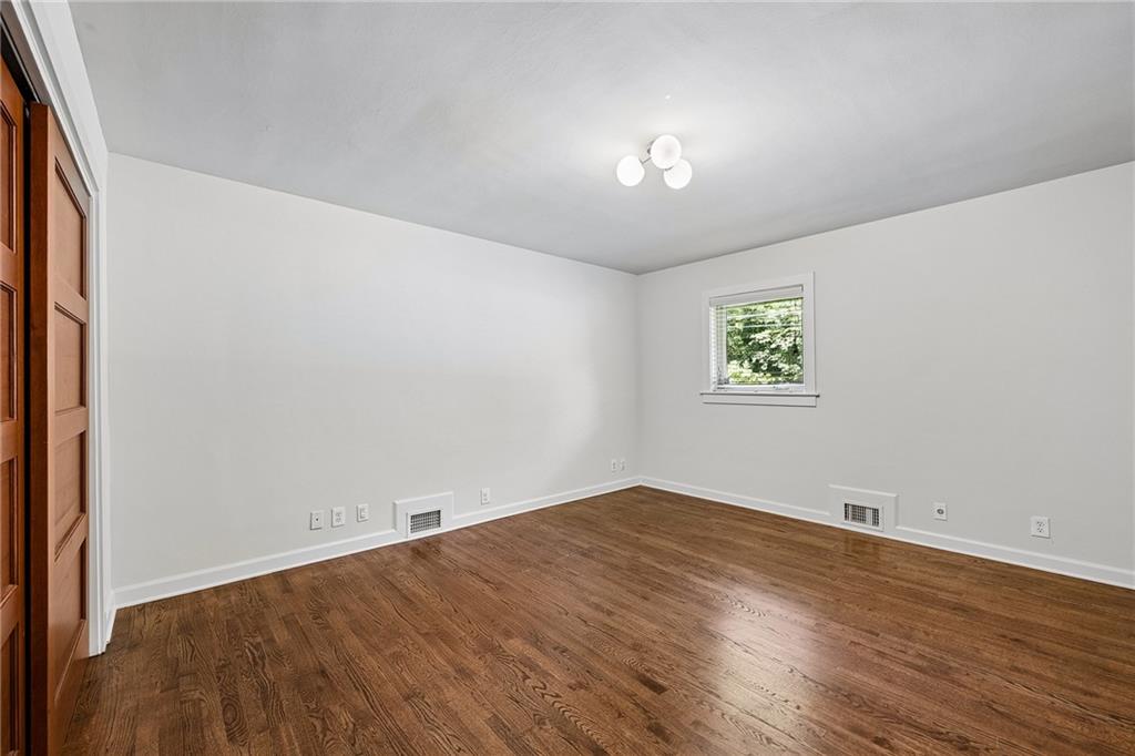 1887 Lenox Road Northeast Atlanta, GA 30306 - Photo 27 of 38 Gallery Image 27