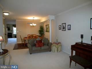 202 Rampart Place Maple Glen, PA 19002 - Photo 2 of 6 Gallery Image 2