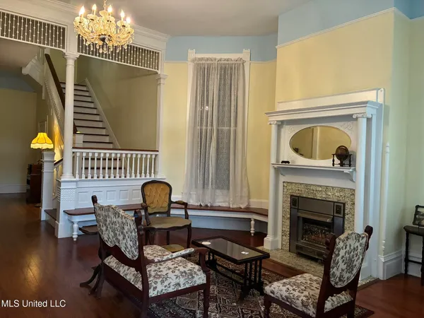 $399,999 | 707 North Rankin Street, Natchez, MS 39120