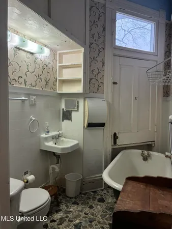 $399,999 | 707 North Rankin Street, Natchez, MS 39120