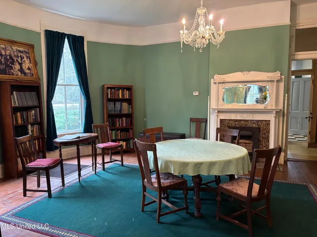 $410,000 | 707 North Rankin Street, Natchez, MS 39120