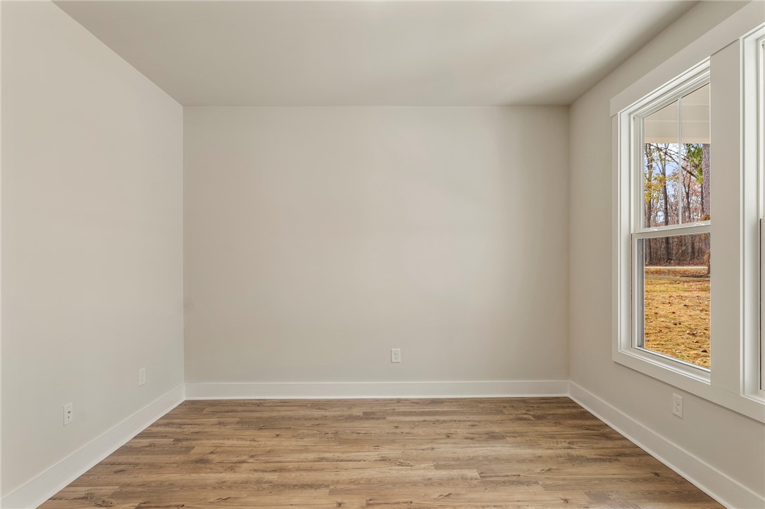 5314 Midway Road Williamston, SC 29697 - Photo 4 of 30