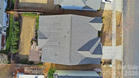 $750,000 | 5306 Tilley Manor Drive, Matthews, NC 28105