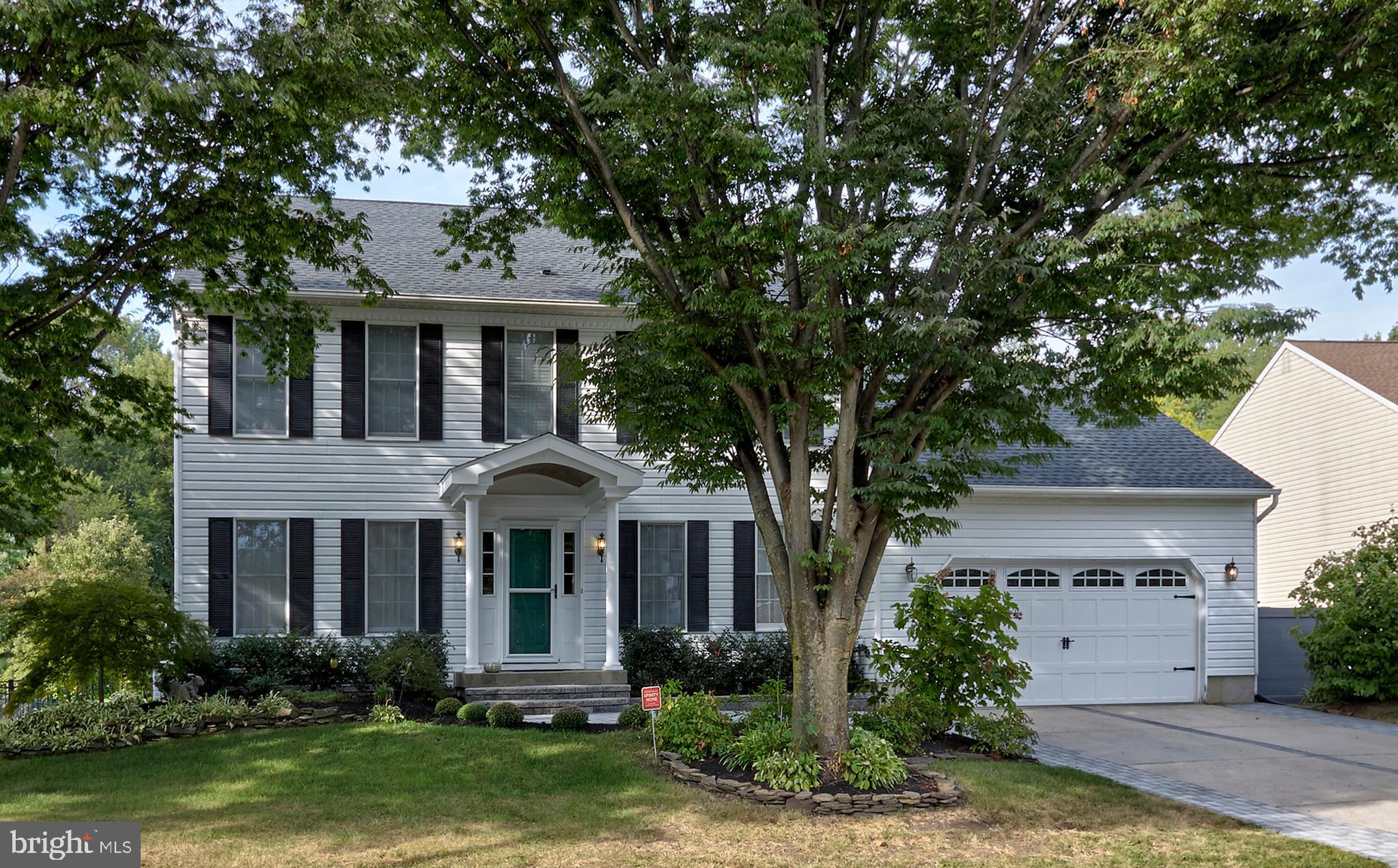 25 Abington Road Mount Laurel, NJ 08054 - Photo 1 of 64