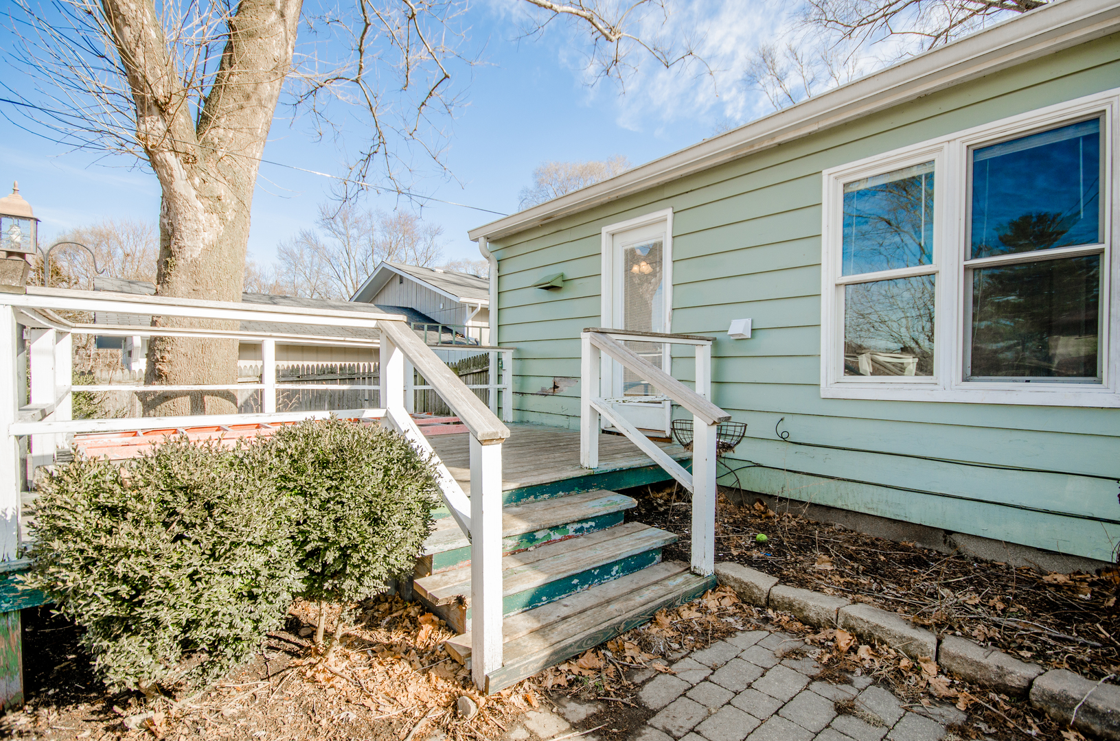 208 Second Street Elgin, IL 60123 - Photo 14 of 16