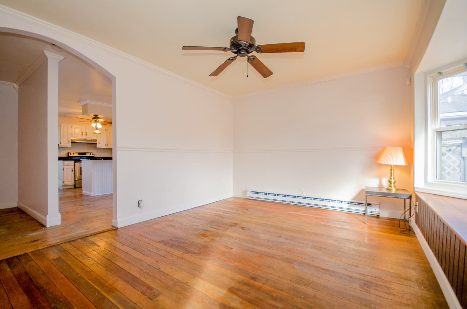 208 Second Street Elgin, IL 60123 - Photo 9 of 16