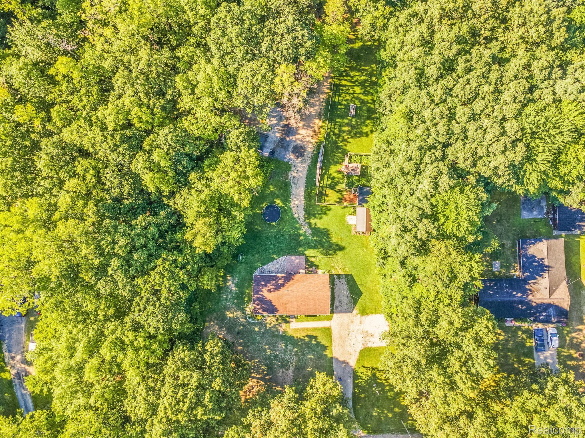 45171 Dunn Road Belleville, MI 48111 - Photo 51 of 52 Gallery Image 51