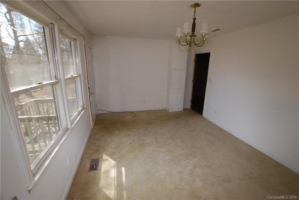 10860 Graybark Road Midland, NC 28107 - Photo 4 of 14 Gallery Image 4