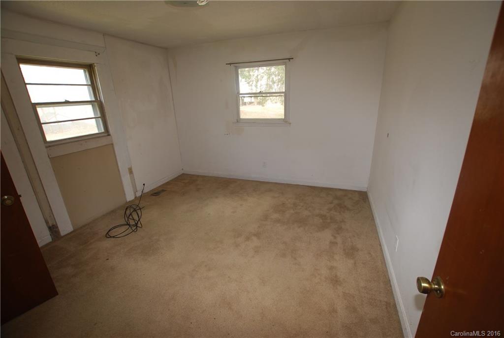 10860 Graybark Road Midland, NC 28107 - Photo 5 of 14 Gallery Image 5