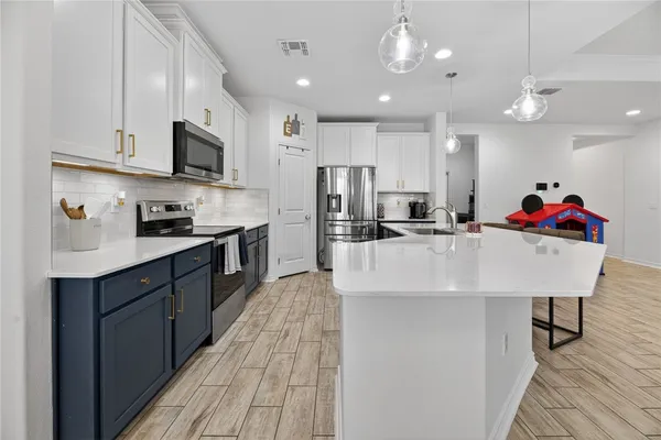 $330,000 | 1016 Ocean Breeze, Portland, TX 78374