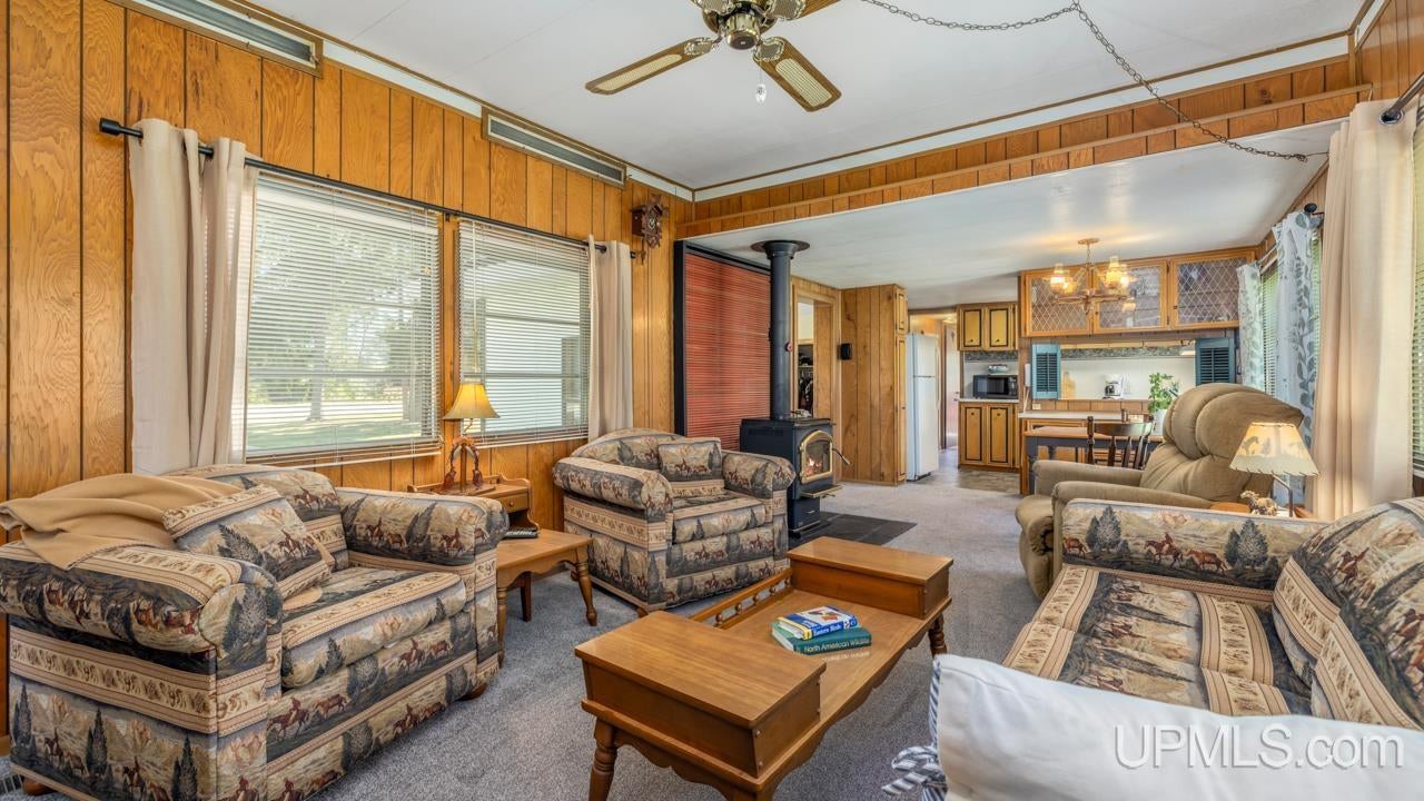 3691 K Road Bark River, MI 49807 - Photo 12 of 36 Gallery Image 12